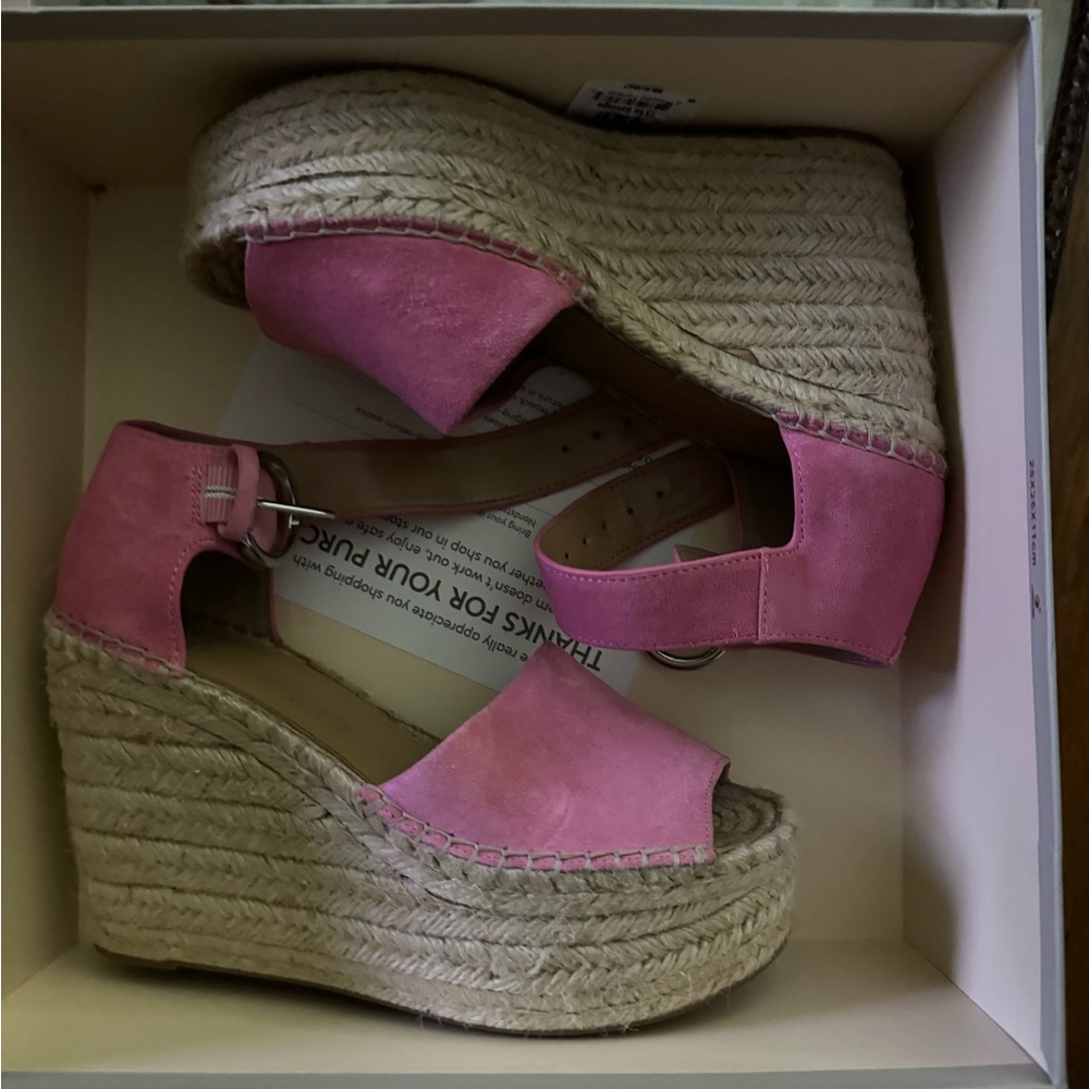 Marc Fisher LTD Alida Wedge